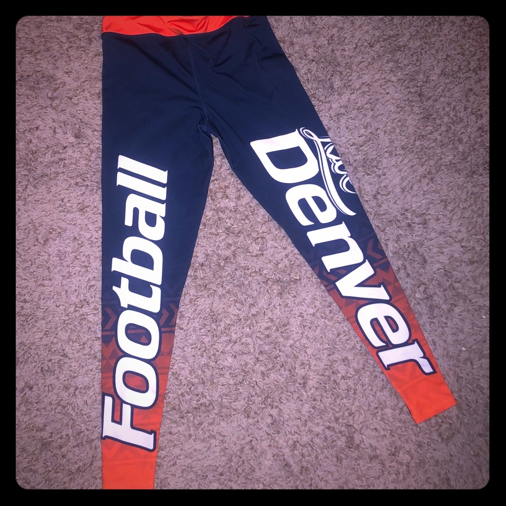 **CLEARANCE!**Denver Bronco leggings